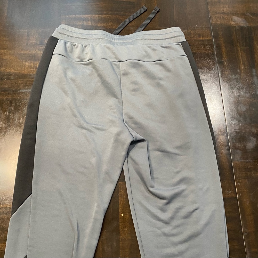 EA7 Emporio Armani Gray Sweatpants Size S - Picture 5 of 11